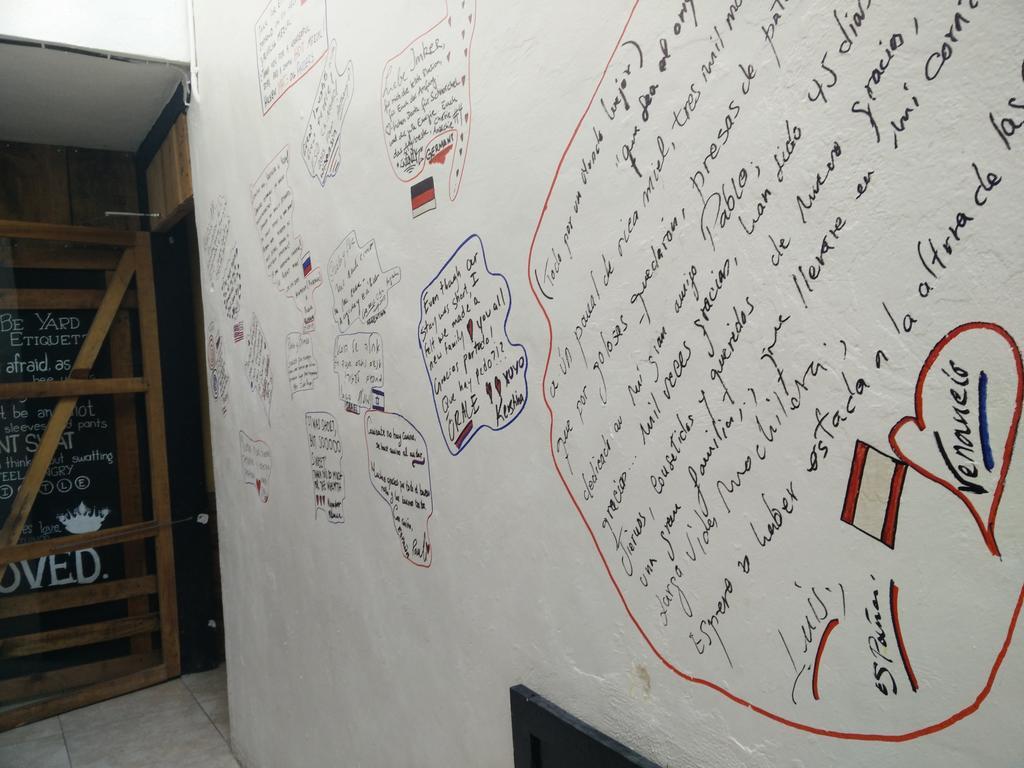 Humble Bumble Hostel Playa del Carmen Exterior photo