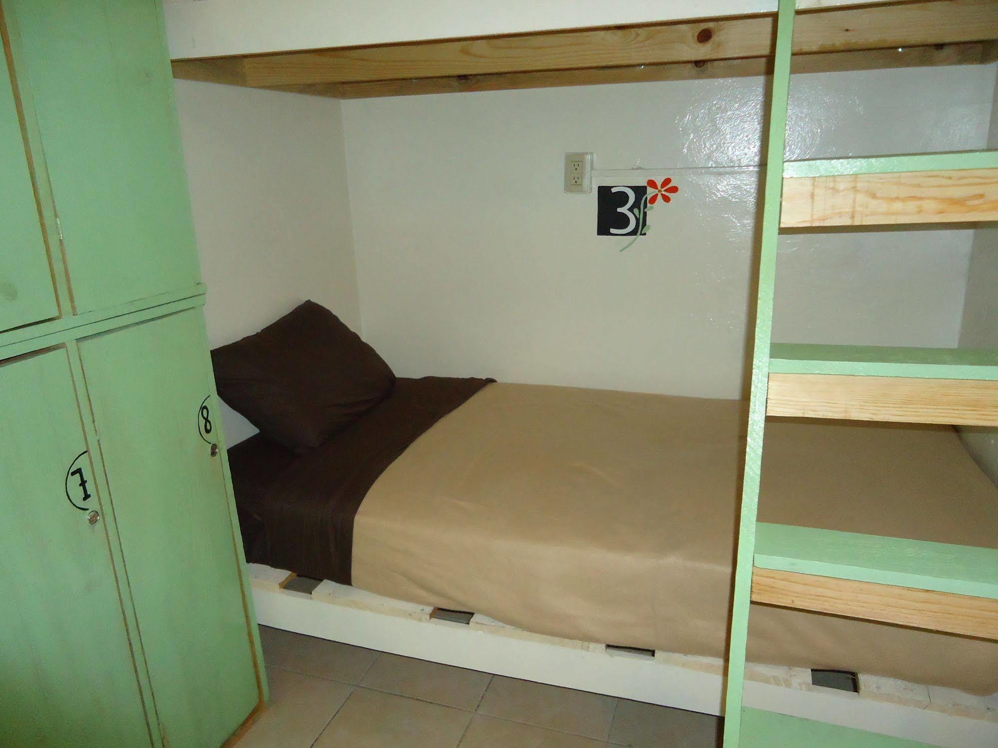 Humble Bumble Hostel Playa del Carmen Exterior photo