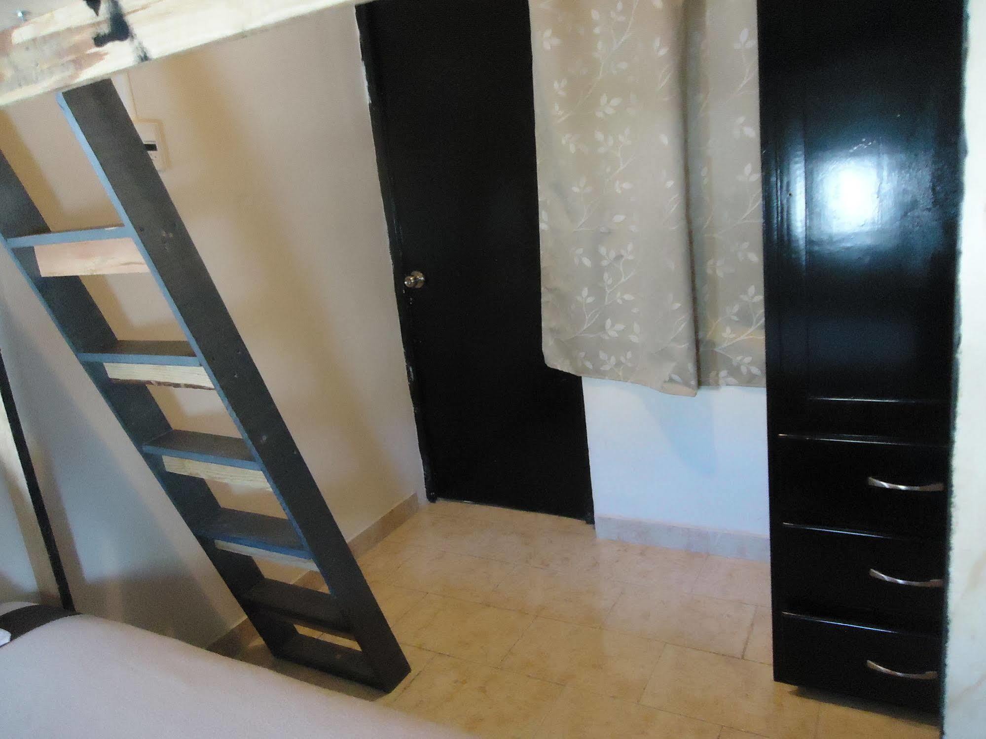Humble Bumble Hostel Playa del Carmen Exterior photo
